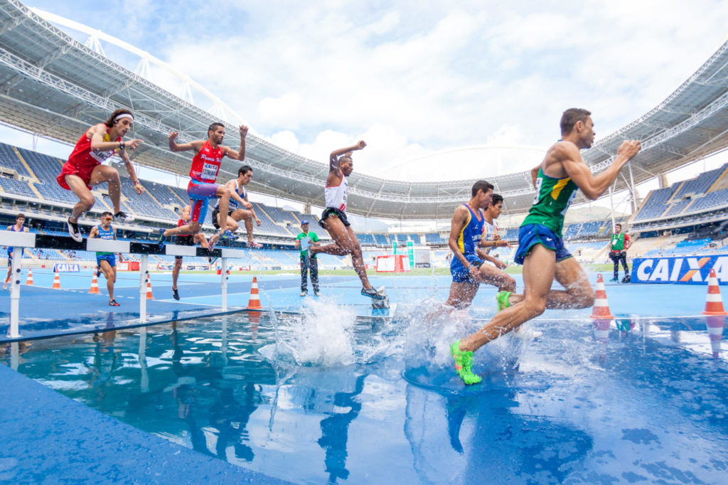 steeplechase runners